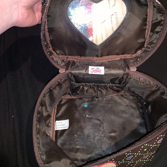 Cosmetic/Tolietries bag - Picture 3 of 5